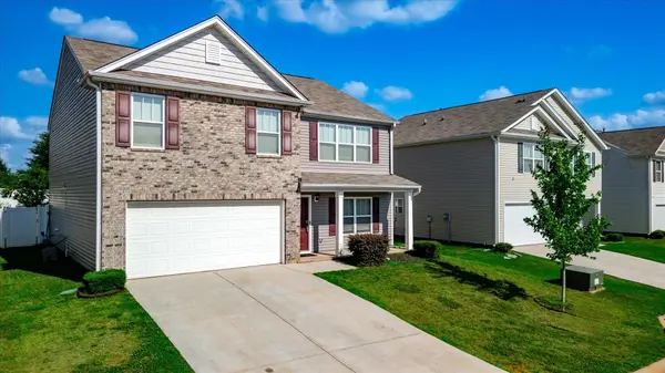 106 Poplarviille DR, Piedmont, SC 29673-9844