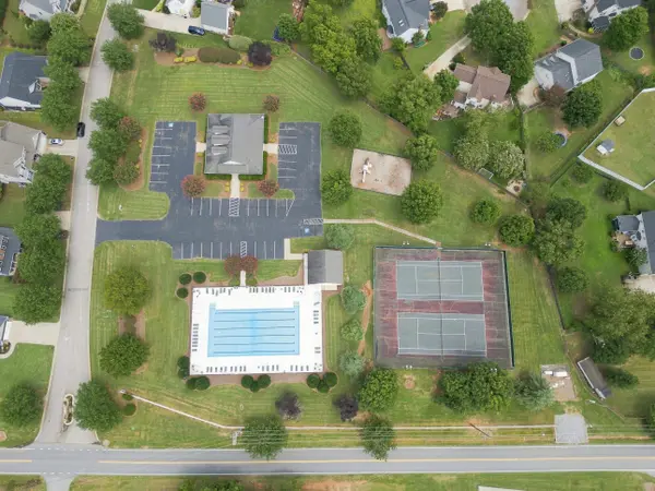 186 Chandler Crest CT, Greer, SC 29651-0000