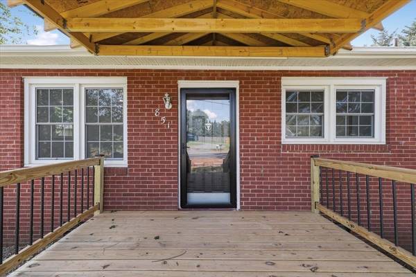 851 Belcher RD, Boiling Springs, SC 29316