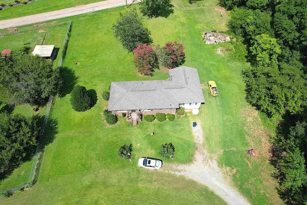 1317 Main ST, Wellford, SC 29385