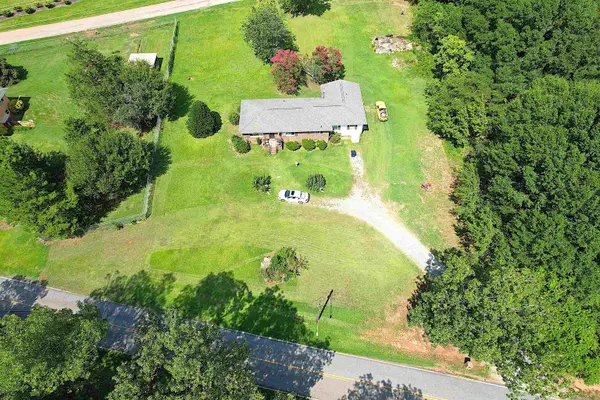 1317 Main ST, Wellford, SC 29385