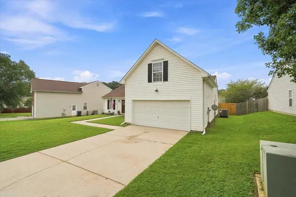 225 Kittiwake LN, Boiling Springs, SC 29316