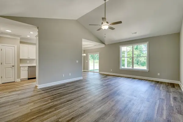 374 E Boundary DR, Spartanburg, SC 29303