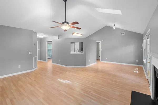103 Loden CT, Simpsonville, SC 29680