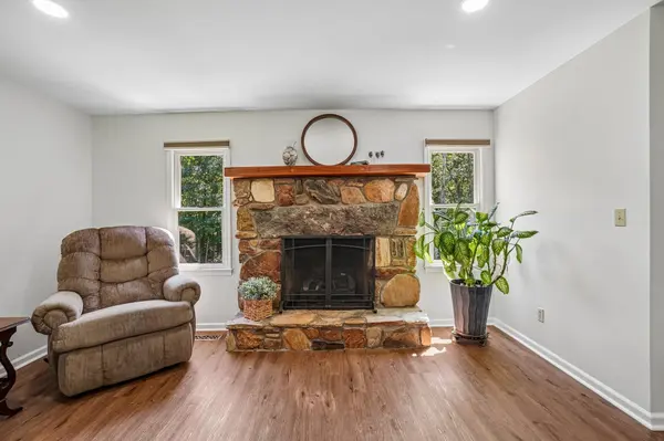 158 Mallard DR, Columbus, NC 28722-8433