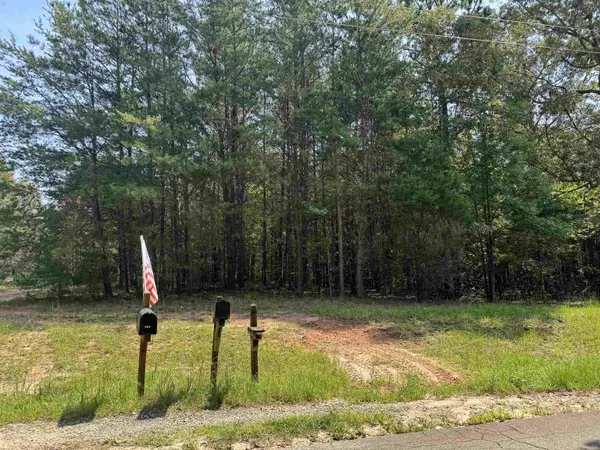 320 Oak Grove RD, Landrum, SC 29356