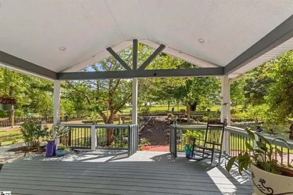 300 Chastain Hill RD, Taylors, SC 29687
