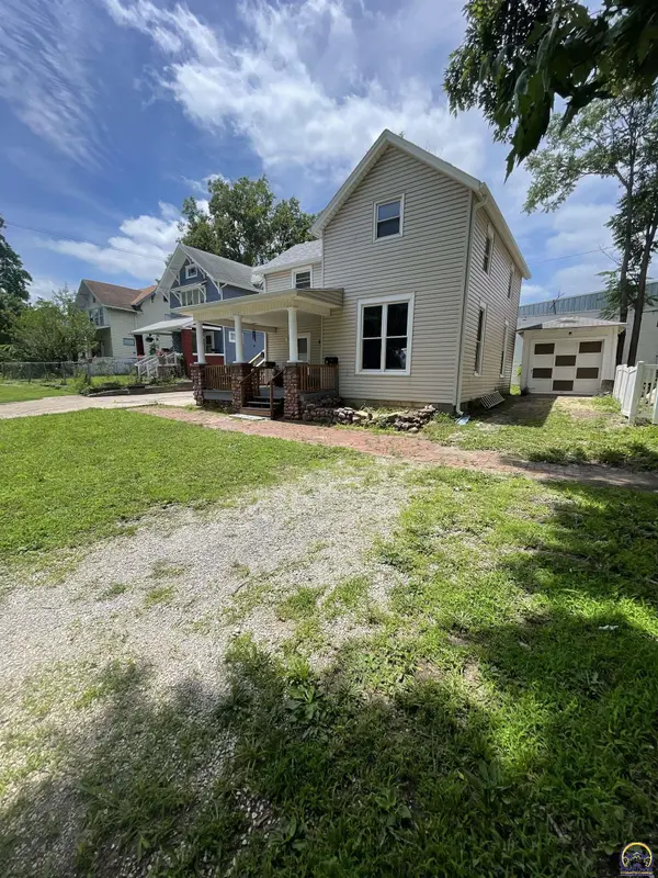 611 SW Fillmore ST, Topeka, KS 66606