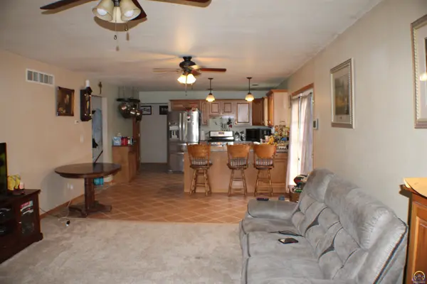 3110 SE Indiana AVE, Topeka, KS 66605
