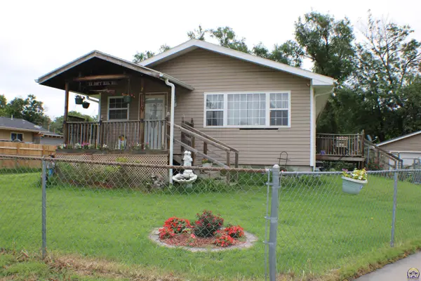 3110 SE Indiana AVE, Topeka, KS 66605