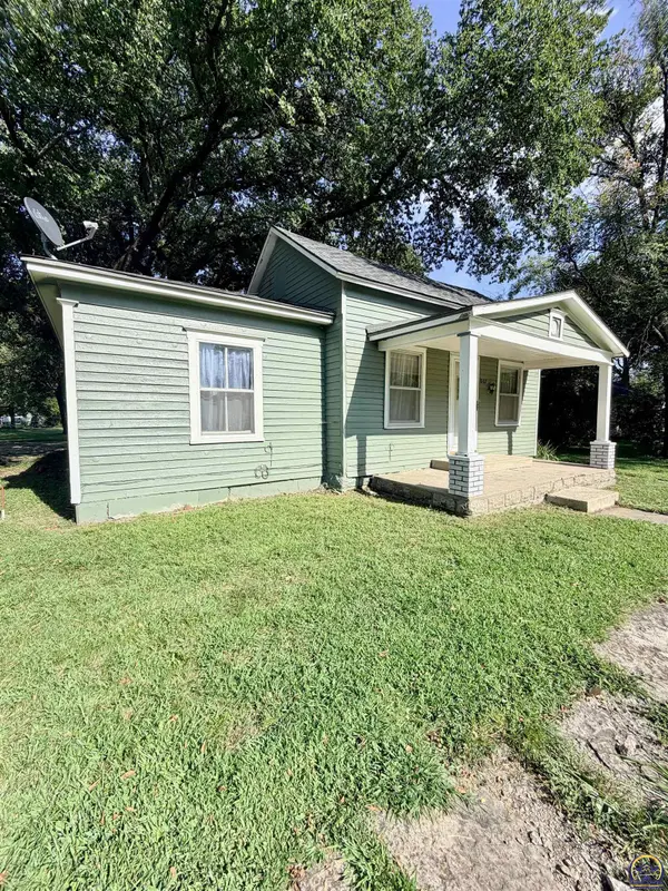 1007 Main ST, Americus, KS 66835