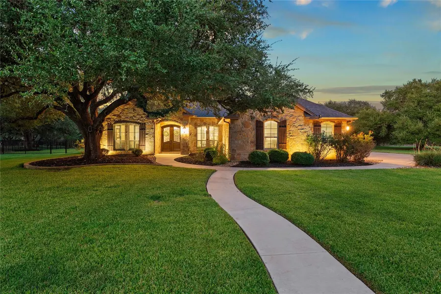 3041 Rolling Meadow DR, Salado, TX 76571