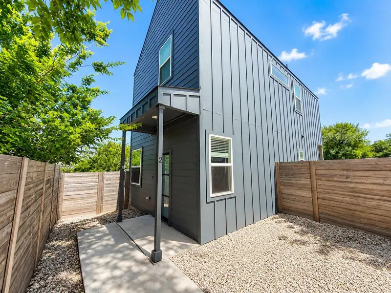 1212 Lily TER #2, Austin, TX 78741