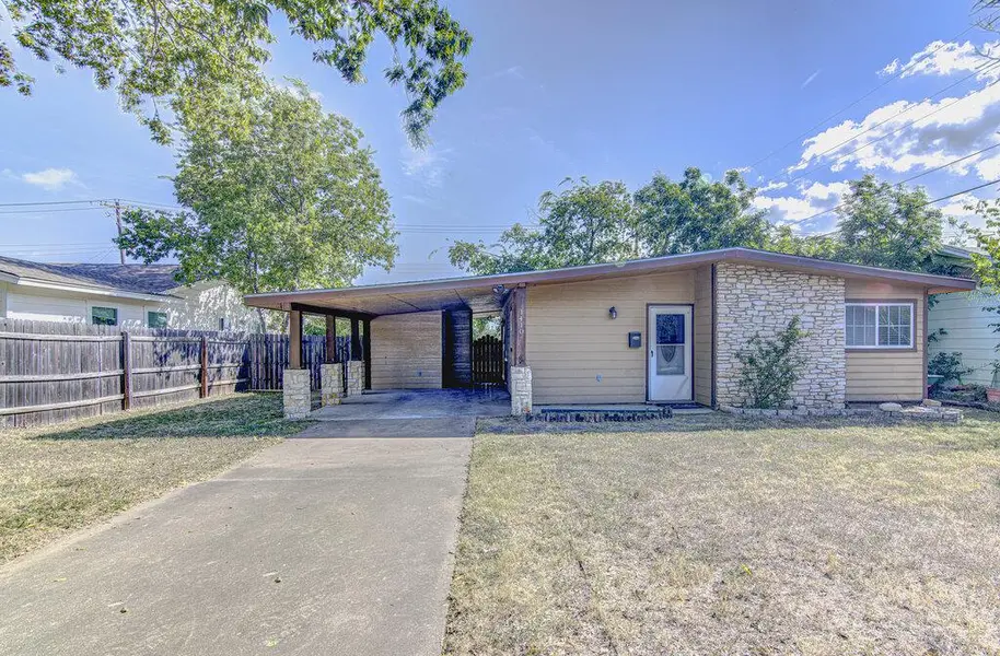 1410 Kamar DR, Austin, TX 78757