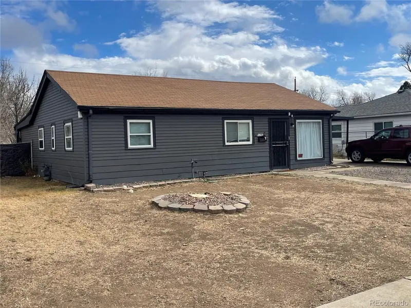 1250 Worchester, Aurora, CO 80011
