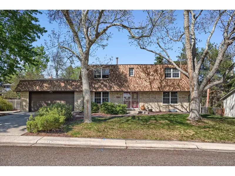 5421 W Geddes, Littleton, CO 80128