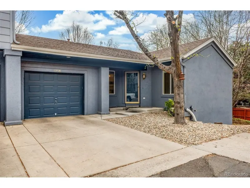 1958 S Carr, Lakewood, CO 80227