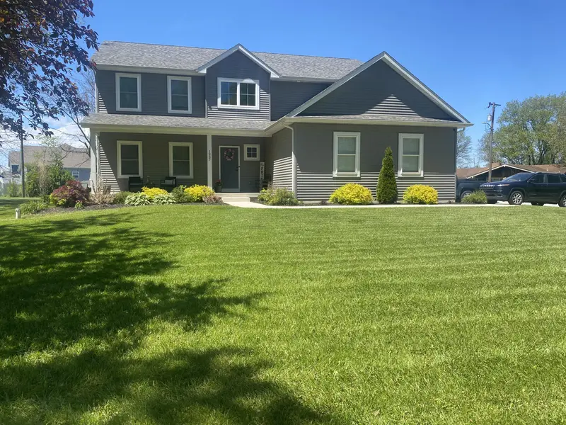 1957 Hickory Drive, Hobart, IN 46342
