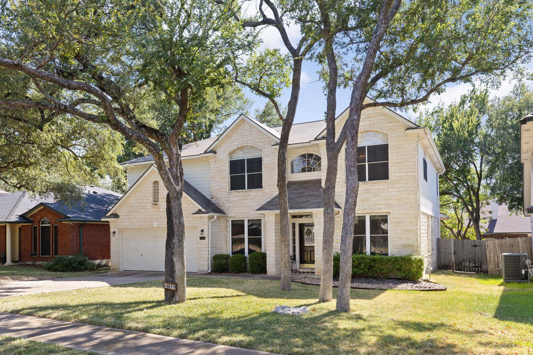 8017 Luling LN, Austin, TX 78729