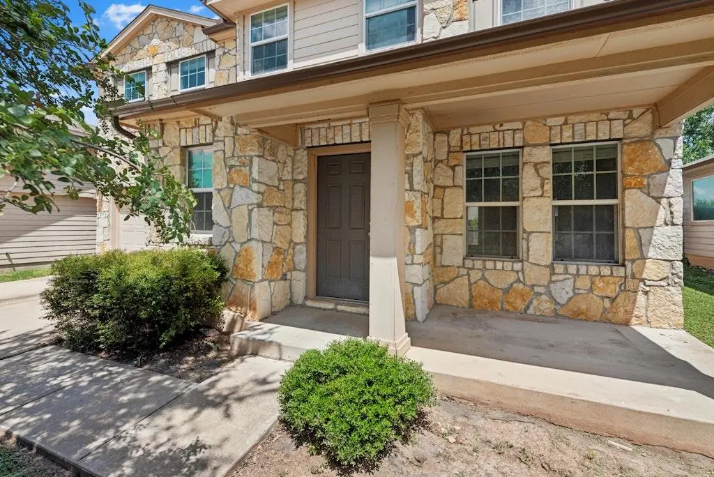 458 Nottingham LOOP, Kyle, TX 78640