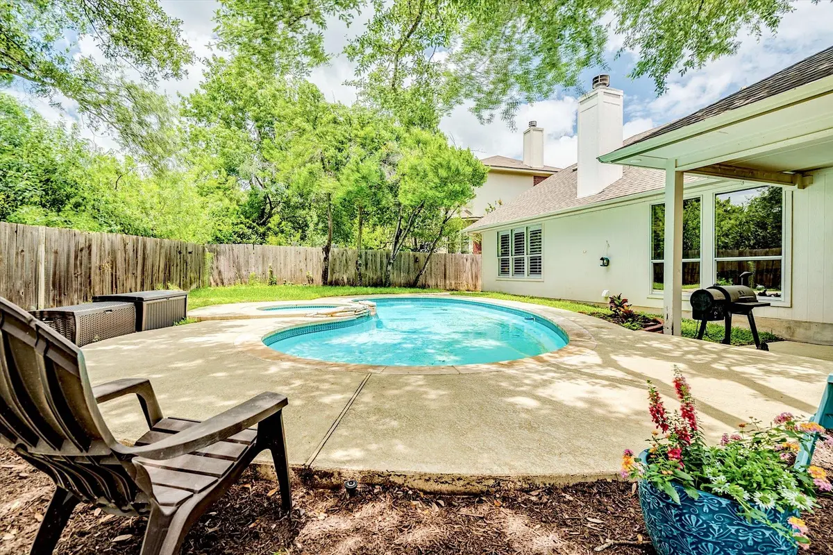 7025 Auckland DR, Austin, TX 78749