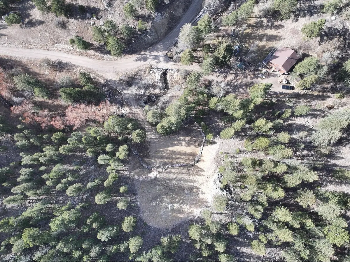416 Black Creek, Glen Haven, CO 80532