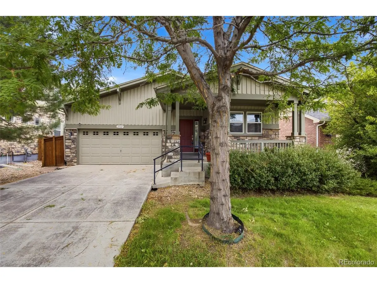 25107 E Canal, Aurora, CO 80018