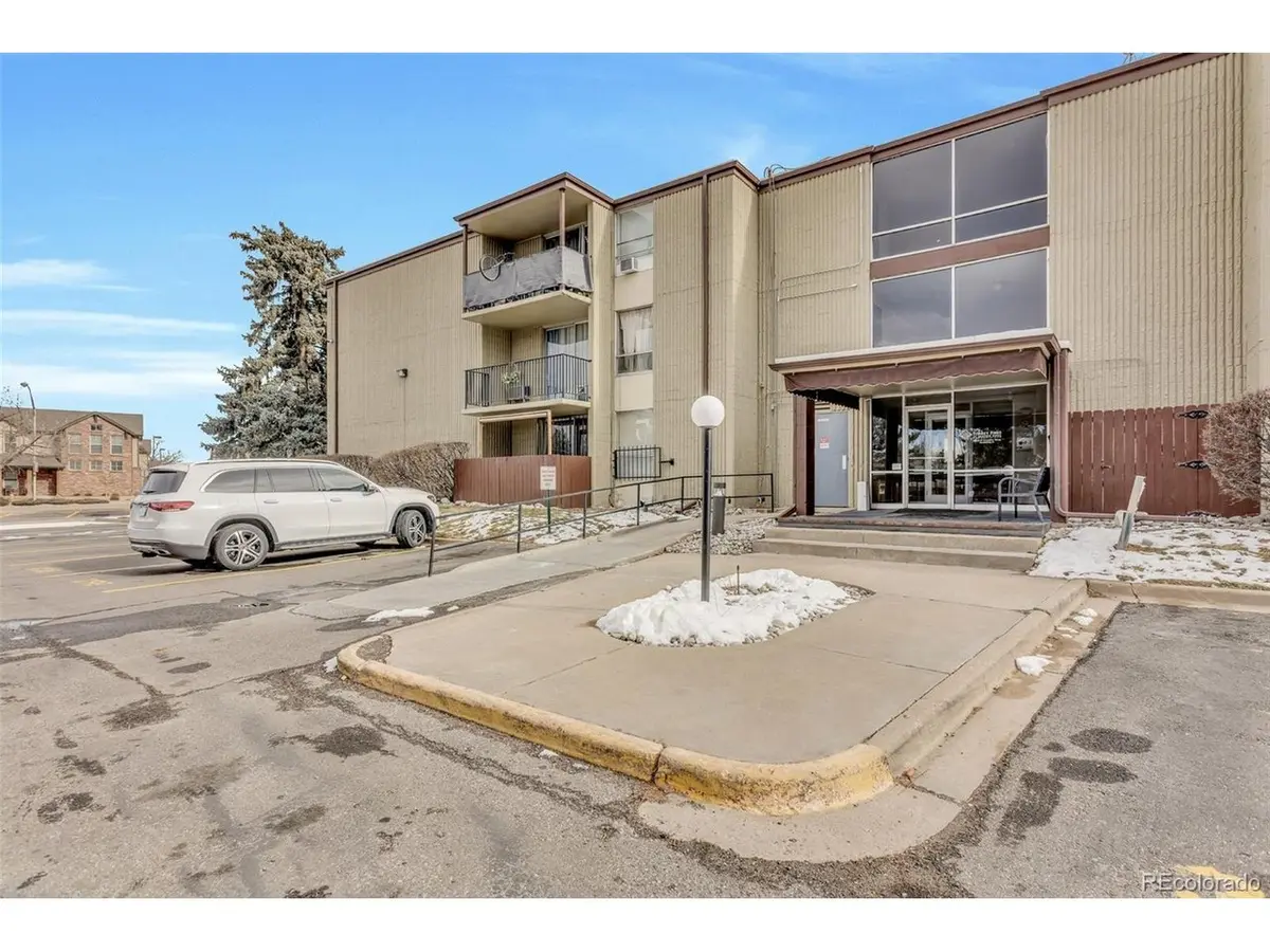 2231 S Vaughn #315B, Aurora, CO 80014