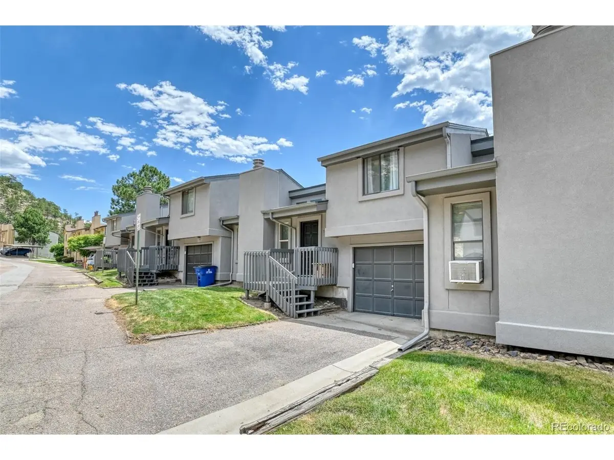 1420 Territory, Colorado Springs, CO 80919