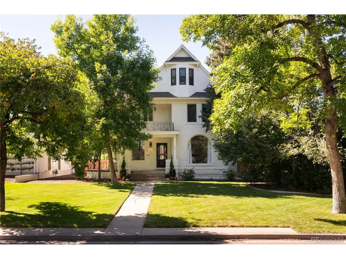 935 Monaco, Denver, CO 80220