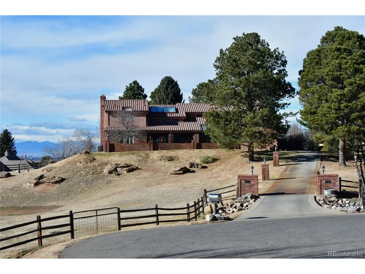 7591 S Ensenada, Centennial, CO 80016