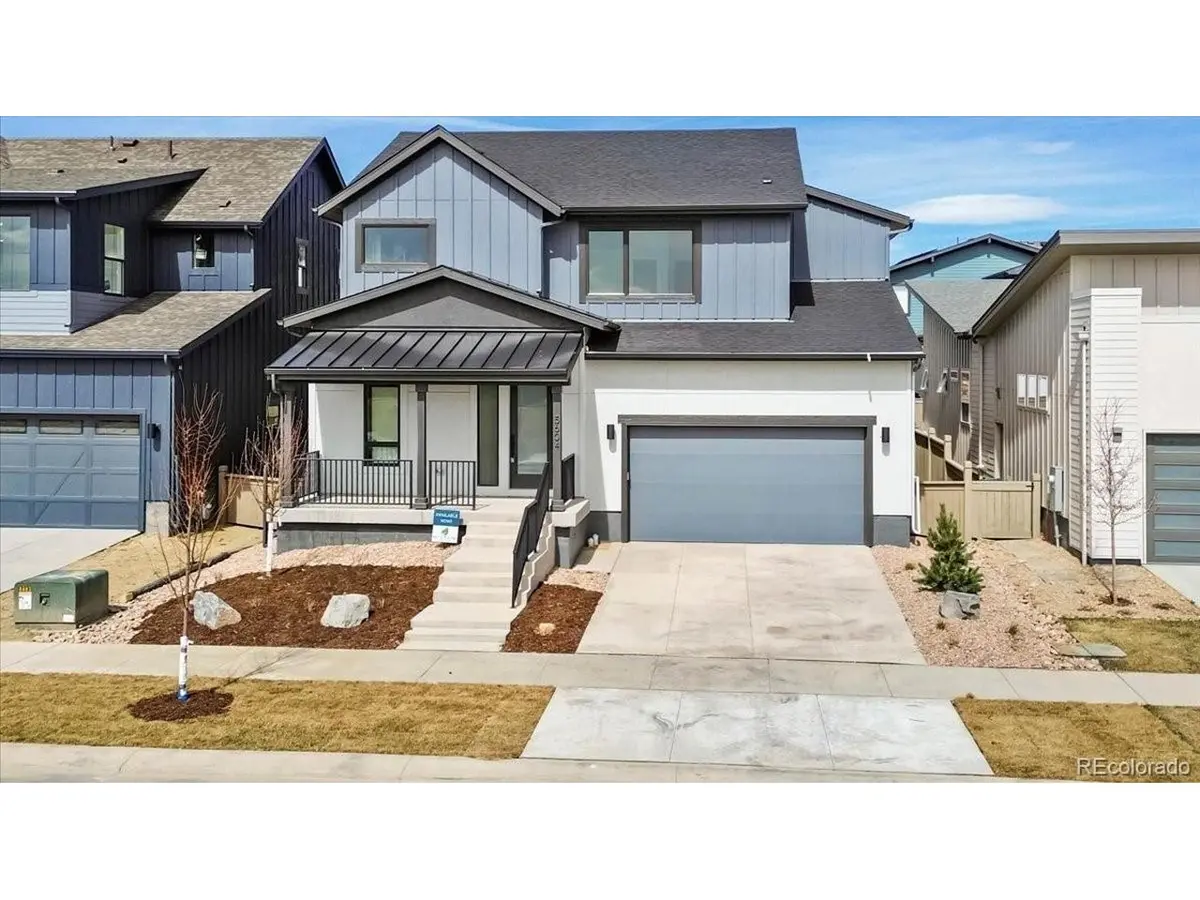 5604 Grandville, Longmont, CO 80503