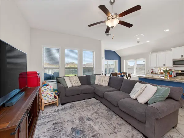 3348 Lauren Nicole LN, Round Rock, TX 78665