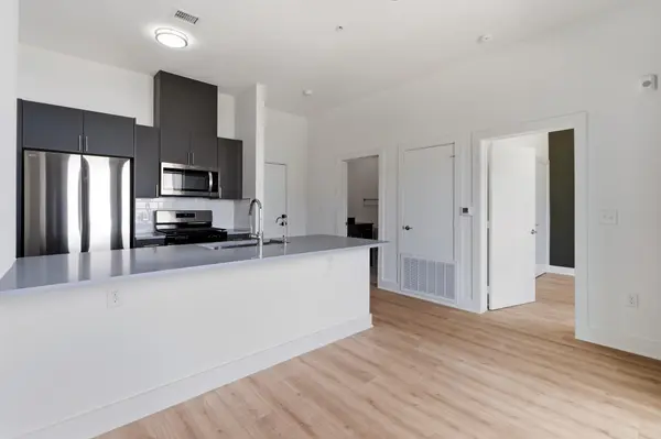 3900 Berkman DR #208, Austin, TX 78723