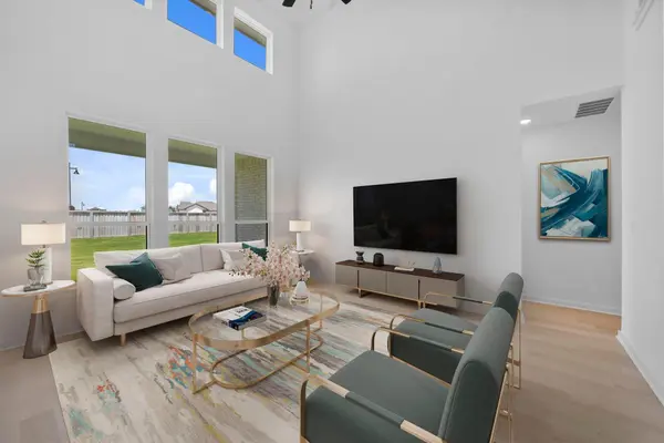 225 Pacific Grove CIR, Liberty Hill, TX 78642