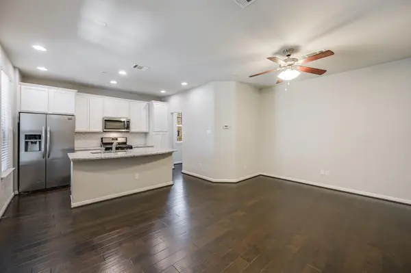 7220 Wyoming Springs Drive DR #604, Round Rock, TX 78681