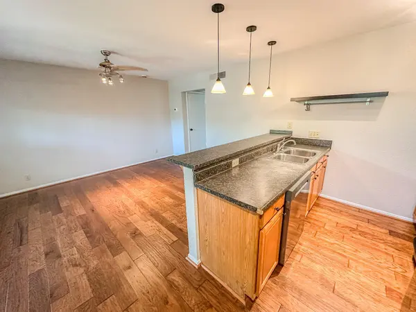 910 Duncan LN #35, Austin, TX 78705