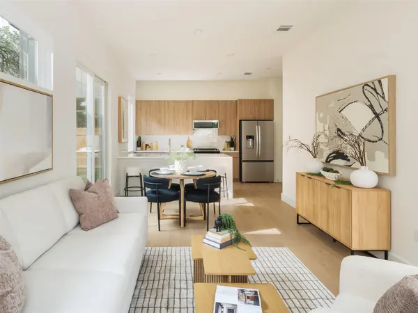 6409 Bradsher #B, Austin, TX 78745