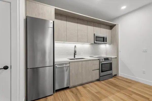 4315 S Congress Ave #214, Austin, TX 78745