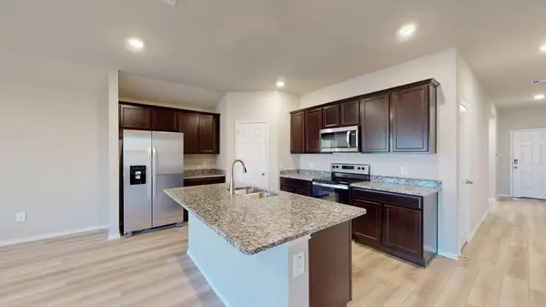 2817 Creekside Hills BLVD, Copperas Cove, TX 76522