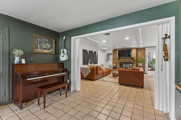 103 W Mimosa CIR, San Marcos, TX 78666