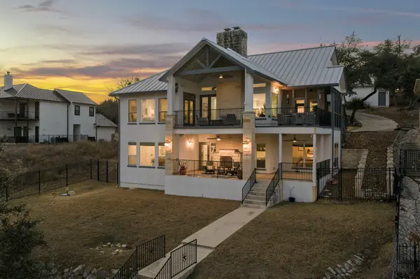 2078 Connie DR, Canyon Lake, TX 78133