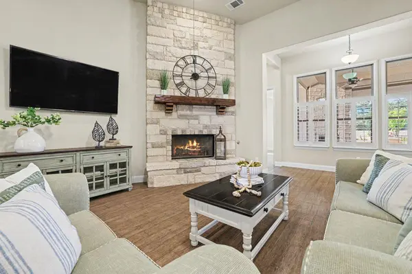 335 Bold Sundown, Liberty Hill, TX 78642
