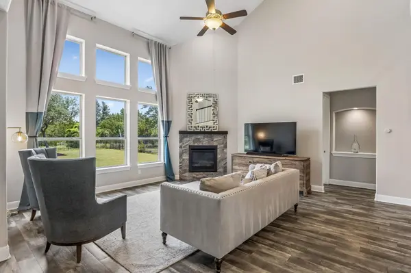 441 Jacksdaw DR, Austin, TX 78737