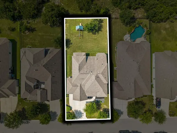 441 Jacksdaw DR, Austin, TX 78737