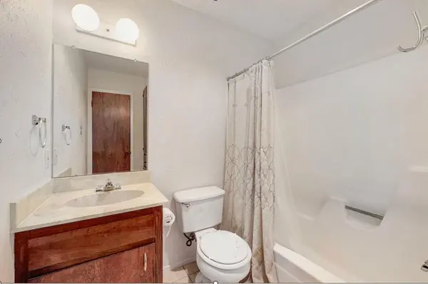 5619 Clay Ave #B, Austin, TX 78756