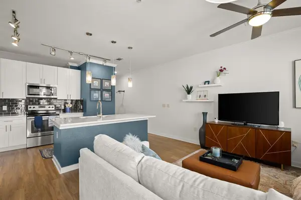 1900 Barton Springs RD #3038, Austin, TX 78704