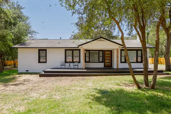 8904 Chisholm LN, Austin, TX 78748