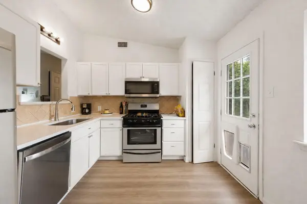 5800 Breezewood DR, Austin, TX 78745
