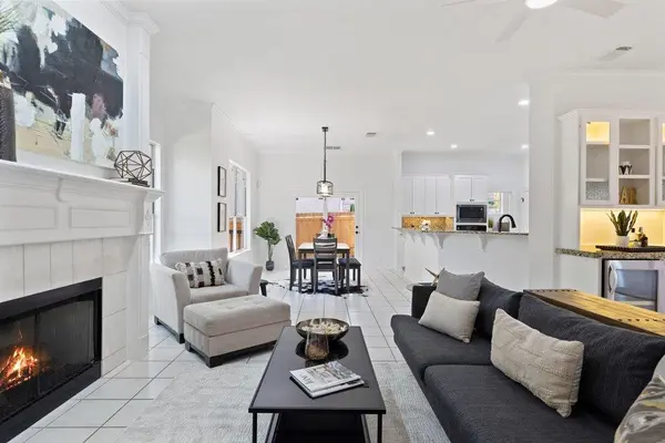 1613 CHURCHWOOD CV, Austin, TX 78746